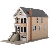 IHC VICTORIAN HOUSE QUEEN ANNE